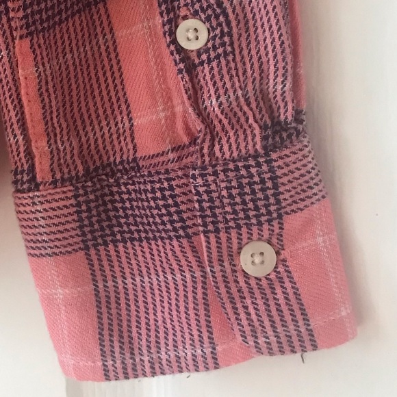 Aeropostale Pink Flannel Plaid Button-up Shirt - Picture 4 of 9